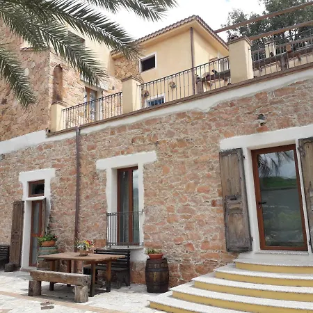 Sa Perda Arrubia * Cardedu